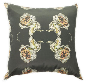 WINTER ROSE PILLOW